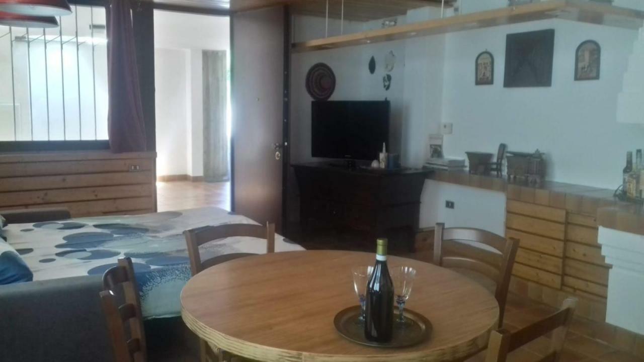Ferienwohnung Monolocale Autonomo San Cassiano Alba  Exterior foto